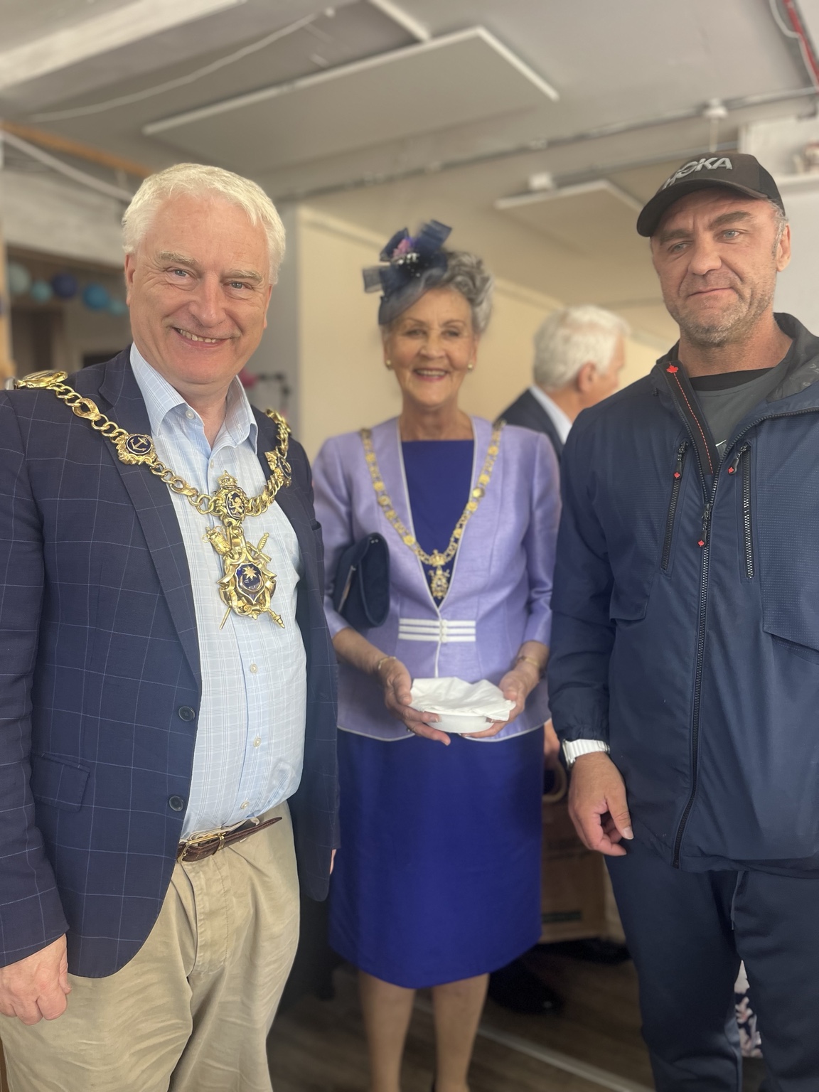 Rob Prior meeting the Mayor at a Sidekick event.